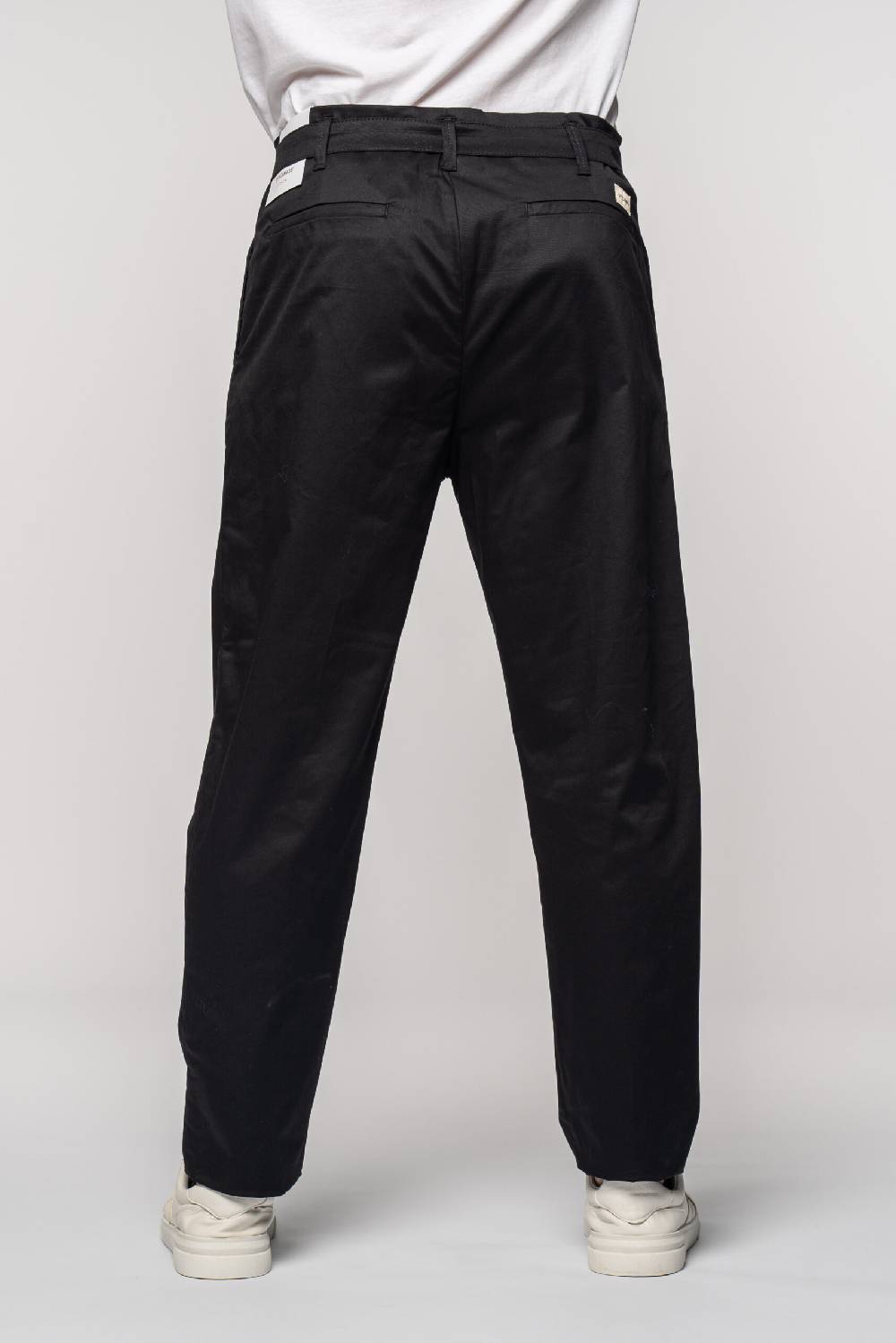 Officina 36 Pantaloni neri in gabardina Hotsell