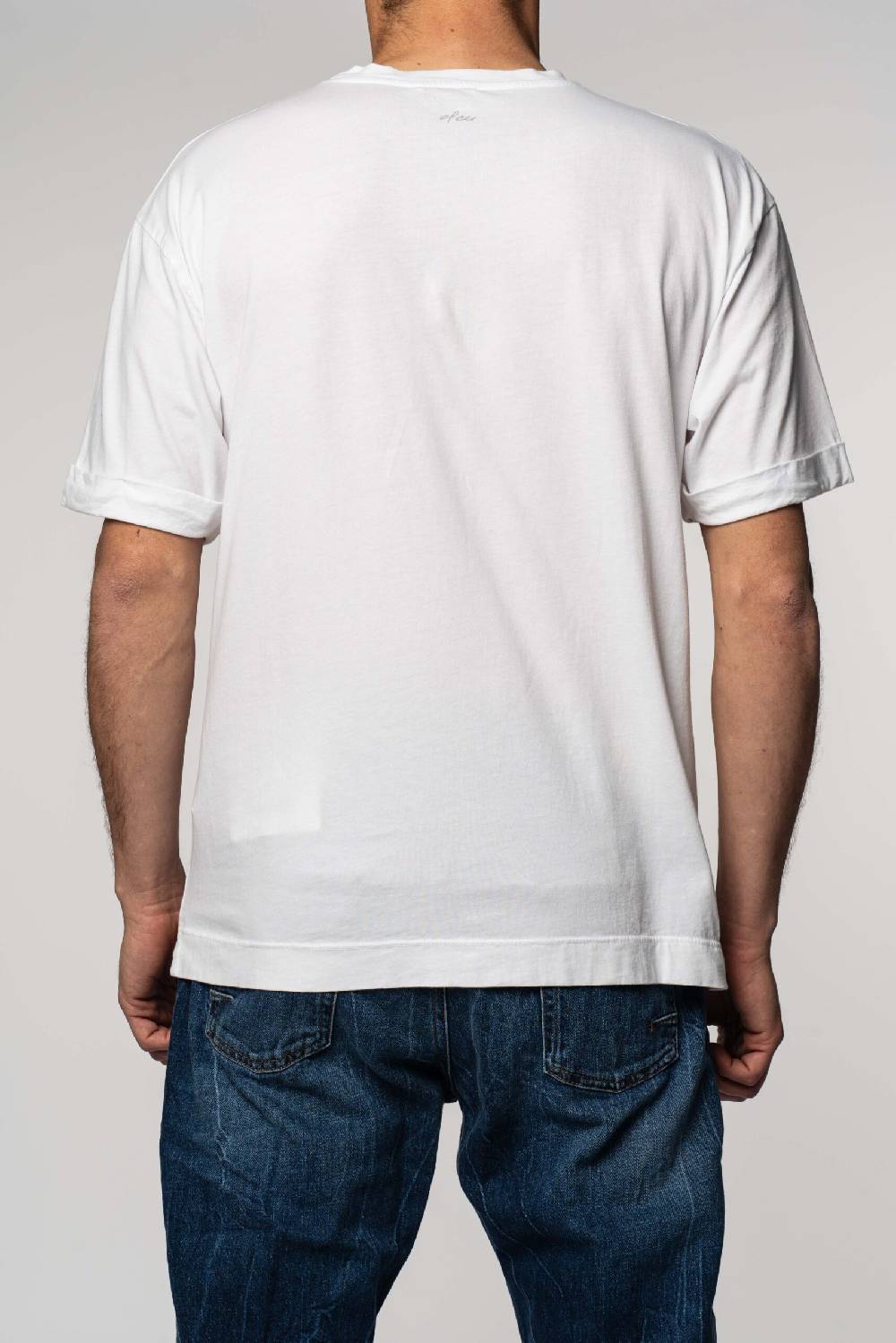 Officina 36 T-shirt bianca in jersey con taschino a contrasto Promozione