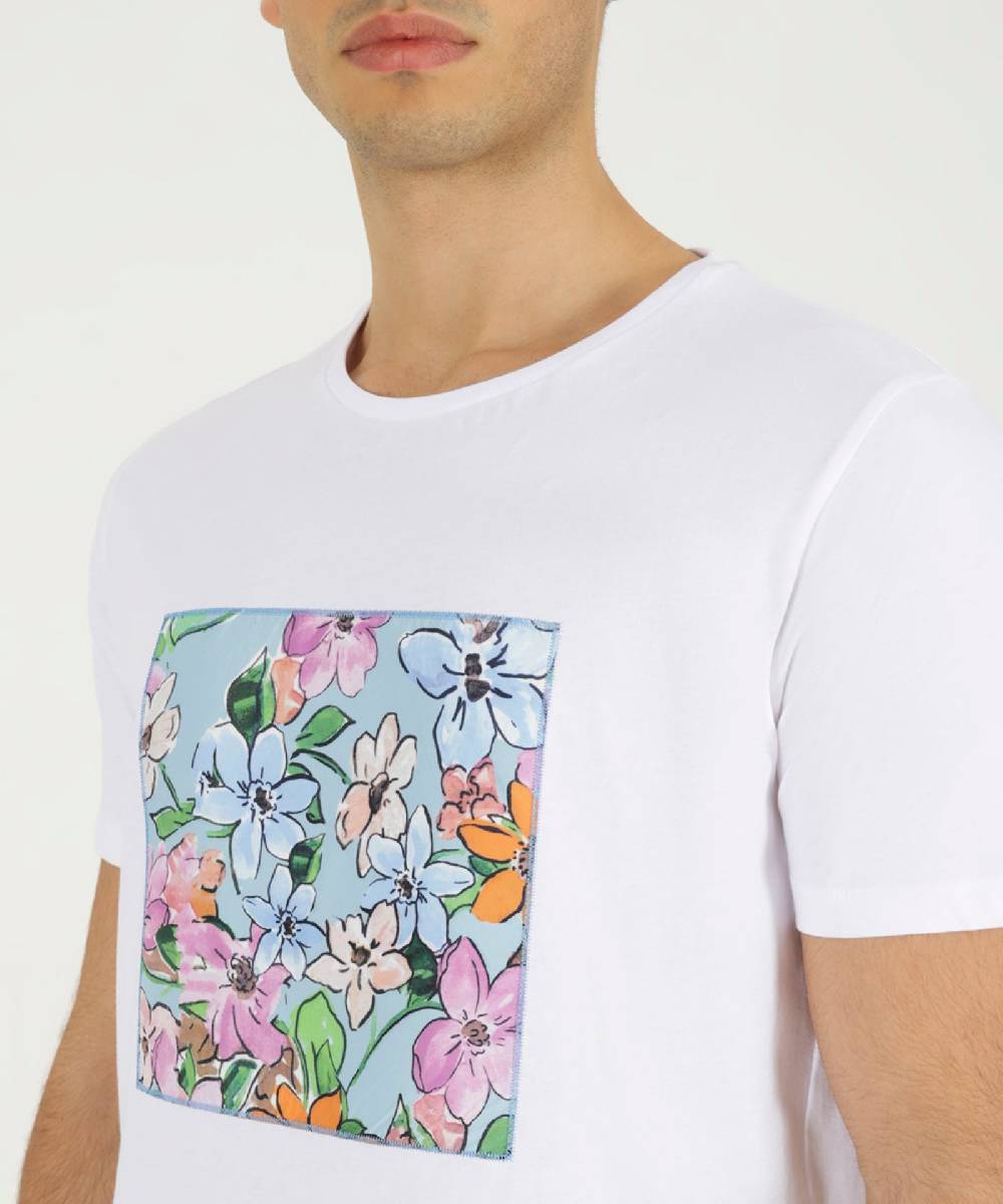 Over D T-SHIRT CON STAMPA Sottocosto