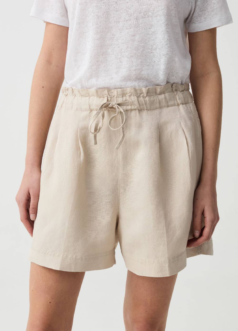 Ovs Shorts in lino e viscosa con pinces Nuovo