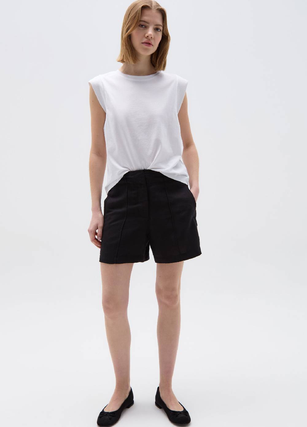 Ovs Shorts in lino e viscosa con pinces