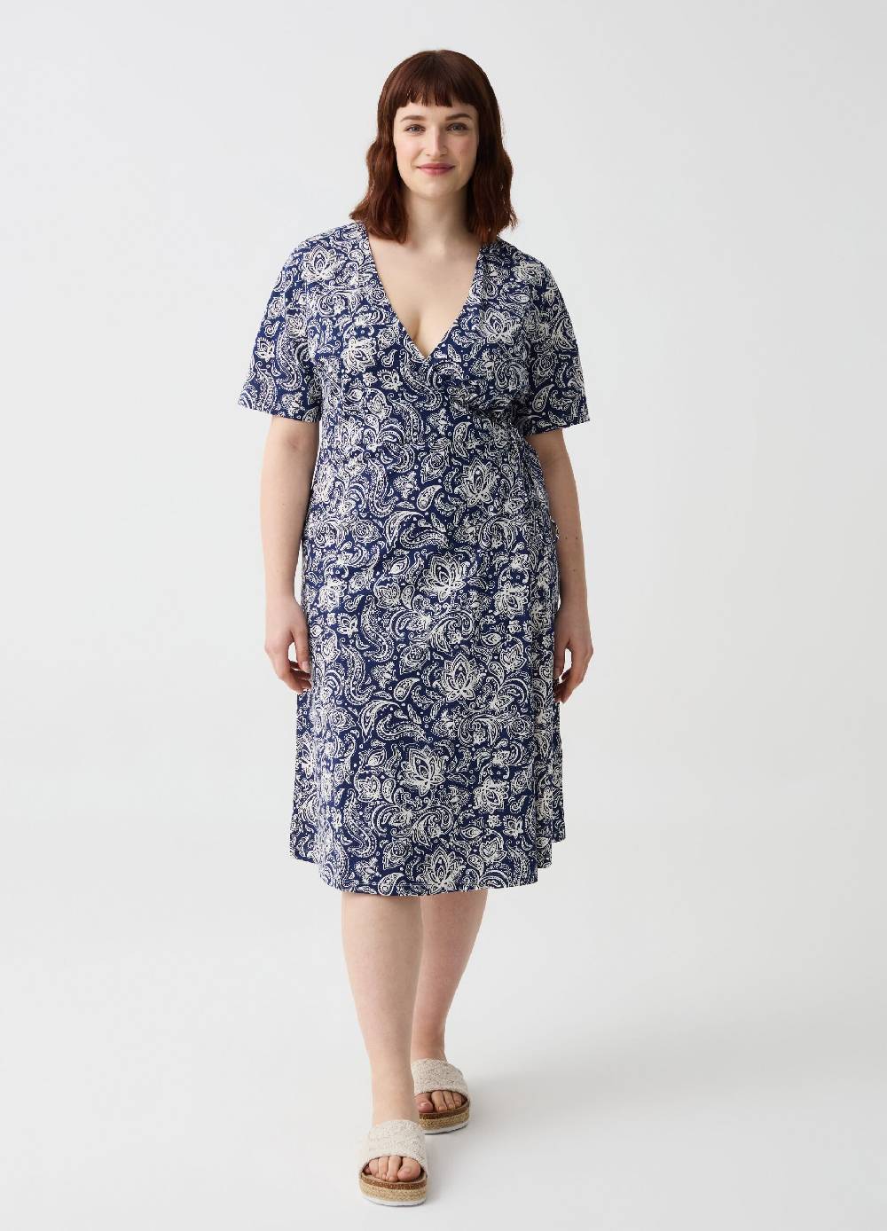 Ovs Abito corto a portafoglio stampa paisley Curvy