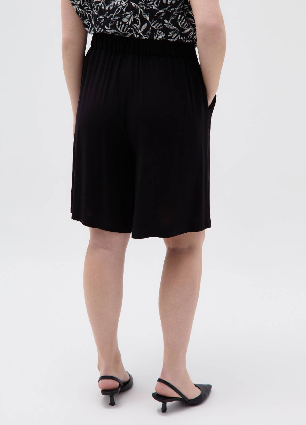 Ovs Bermuda con pinces e cintura Curvy Offerte