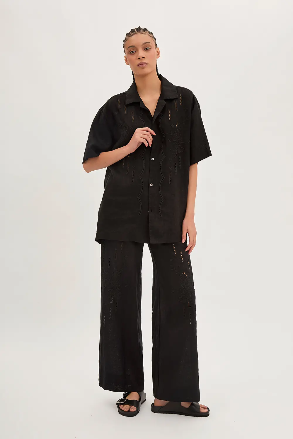 P.A.R.O.S.H. PANTALONE IN LINO CON RICAMO Sconto