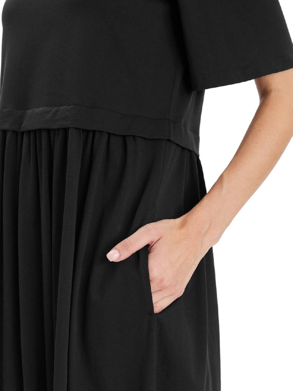 MAX MARA WEEKEND snack SKU: 2415621062600005 Spedizione Gratuita