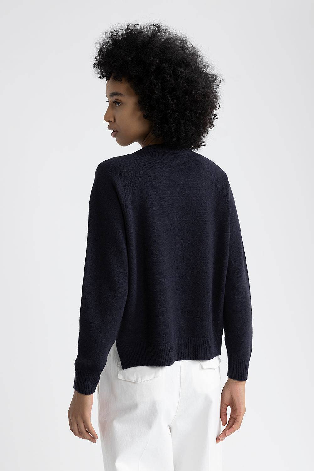 Peserico Maglia con scollo a V in lana, seta e cashmere Spedizione Gratuita