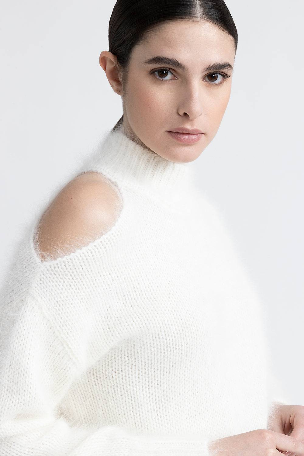 Peserico Maglia in lana d'angora con oblò sulla spalla Soddisfazione Garantita