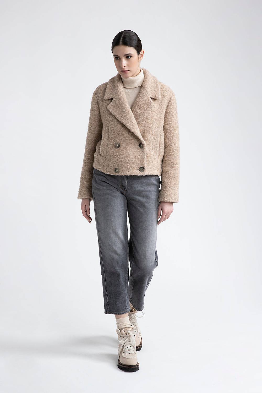 Peserico Blazer crop in panno bouclé di lana e alpaca Affare Del Giorno