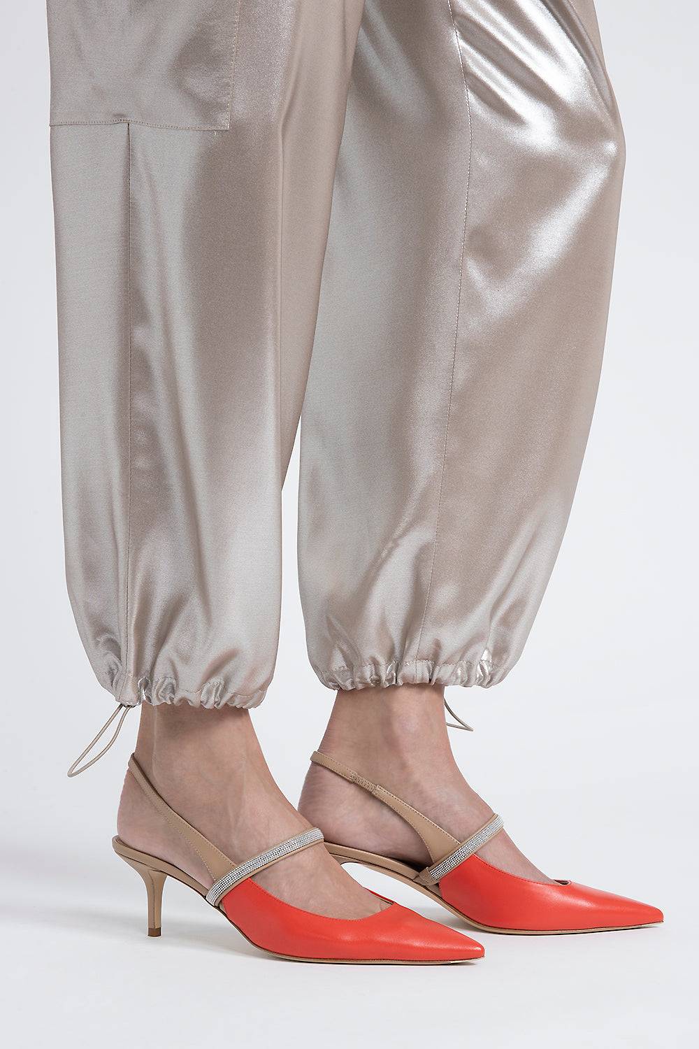 Peserico Pantalone baggy in fluido twill di viscosa laminato argento Economico