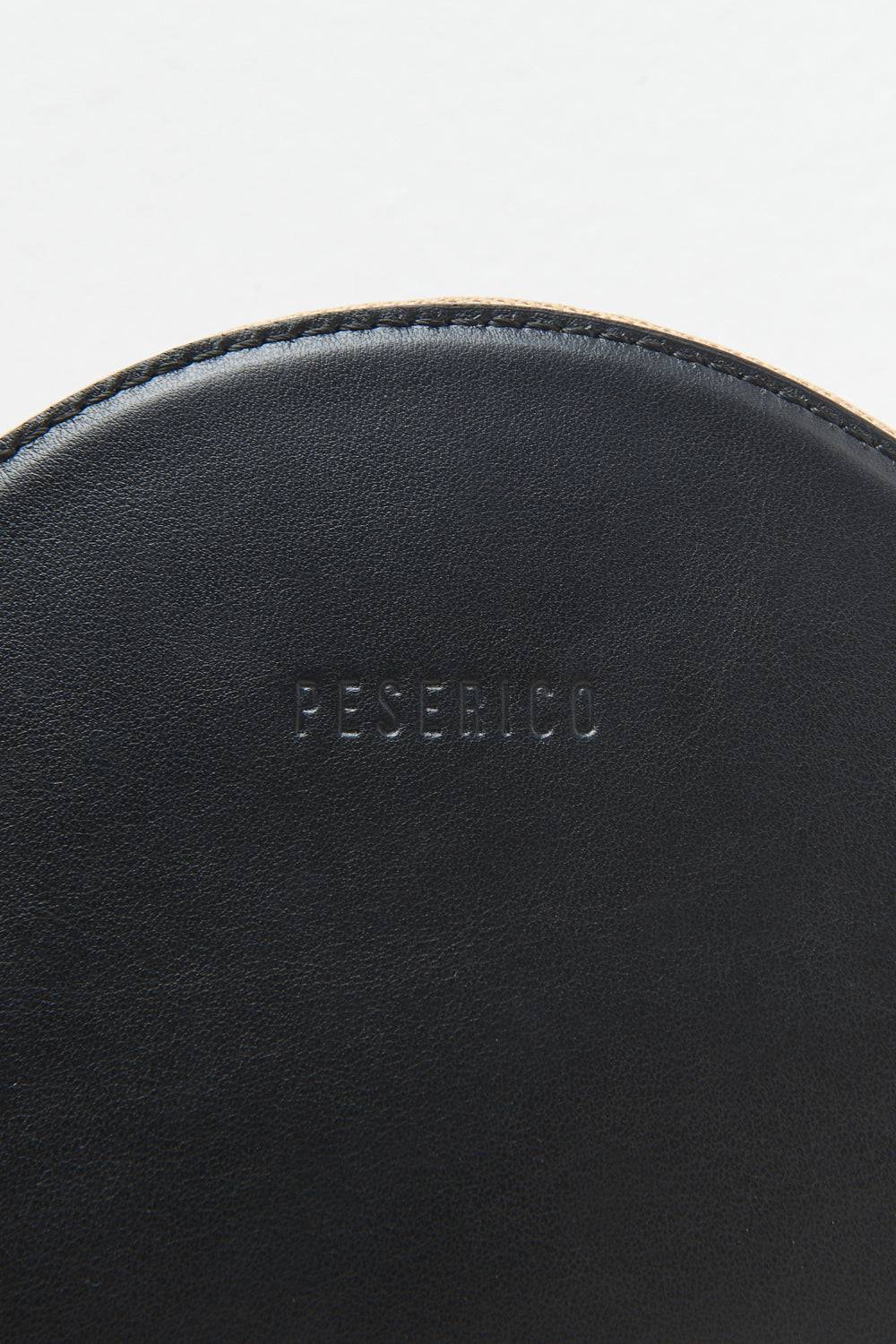 Peserico Borsa rotonda in vera pelle con polsiera e tracolla 2025