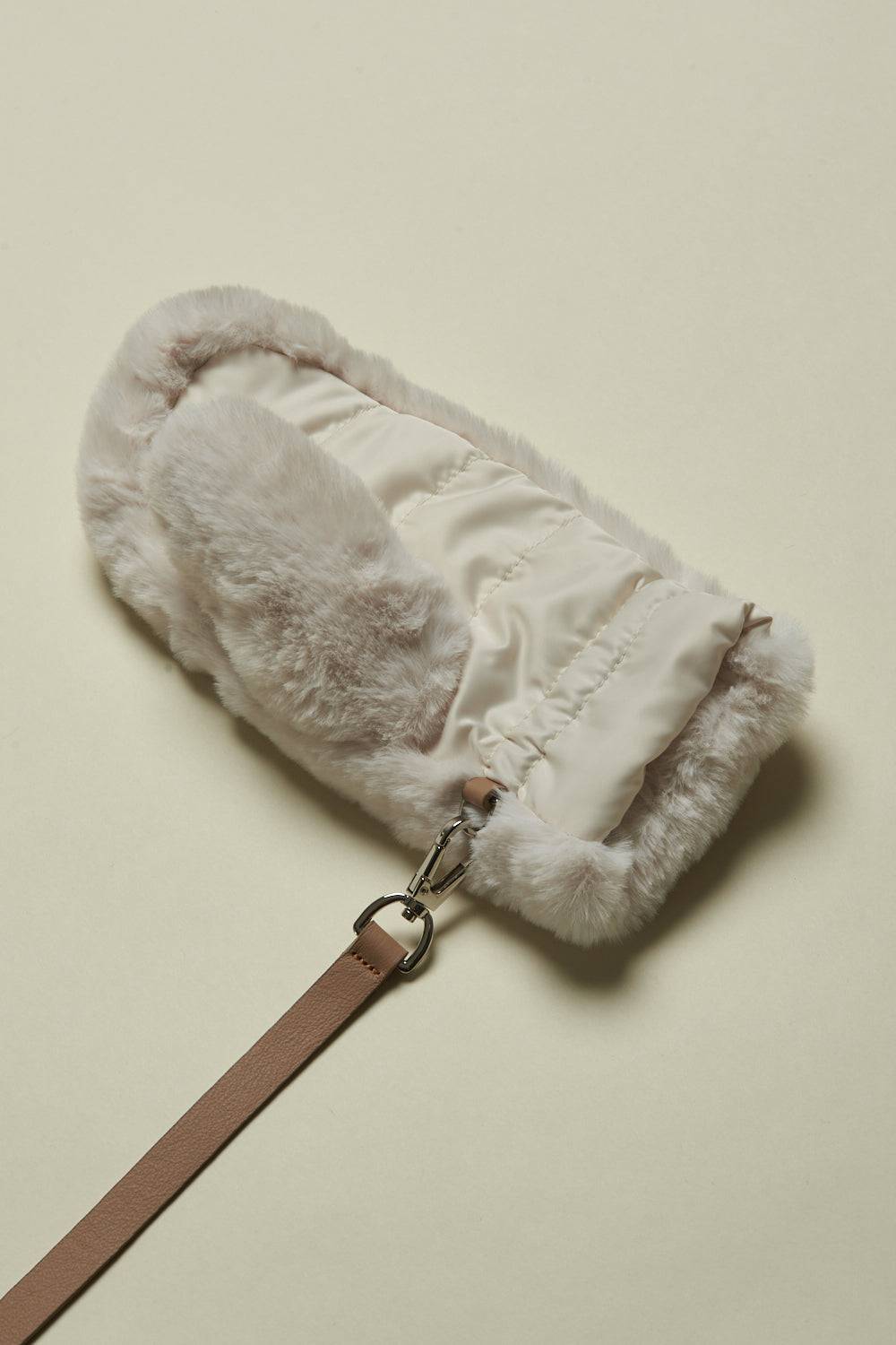 Peserico Guanto muffola in eco-pelliccia e nylon Spedizione Gratuita