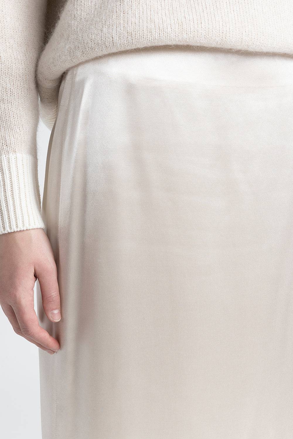 Peserico Gonna dritta midi in raso fluido di viscosa Flash Sale