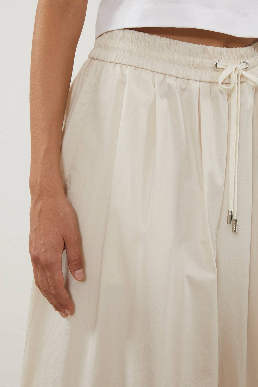 Peserico Pantalone in raso leggero di cotone Nuova