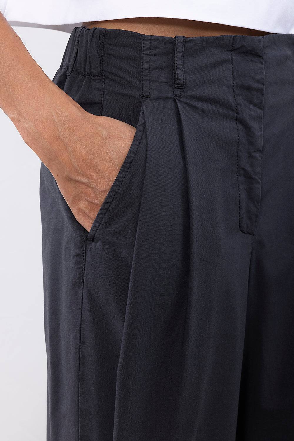 Peserico Pantalone in tela leggera di cotone e lyocell Nuovo