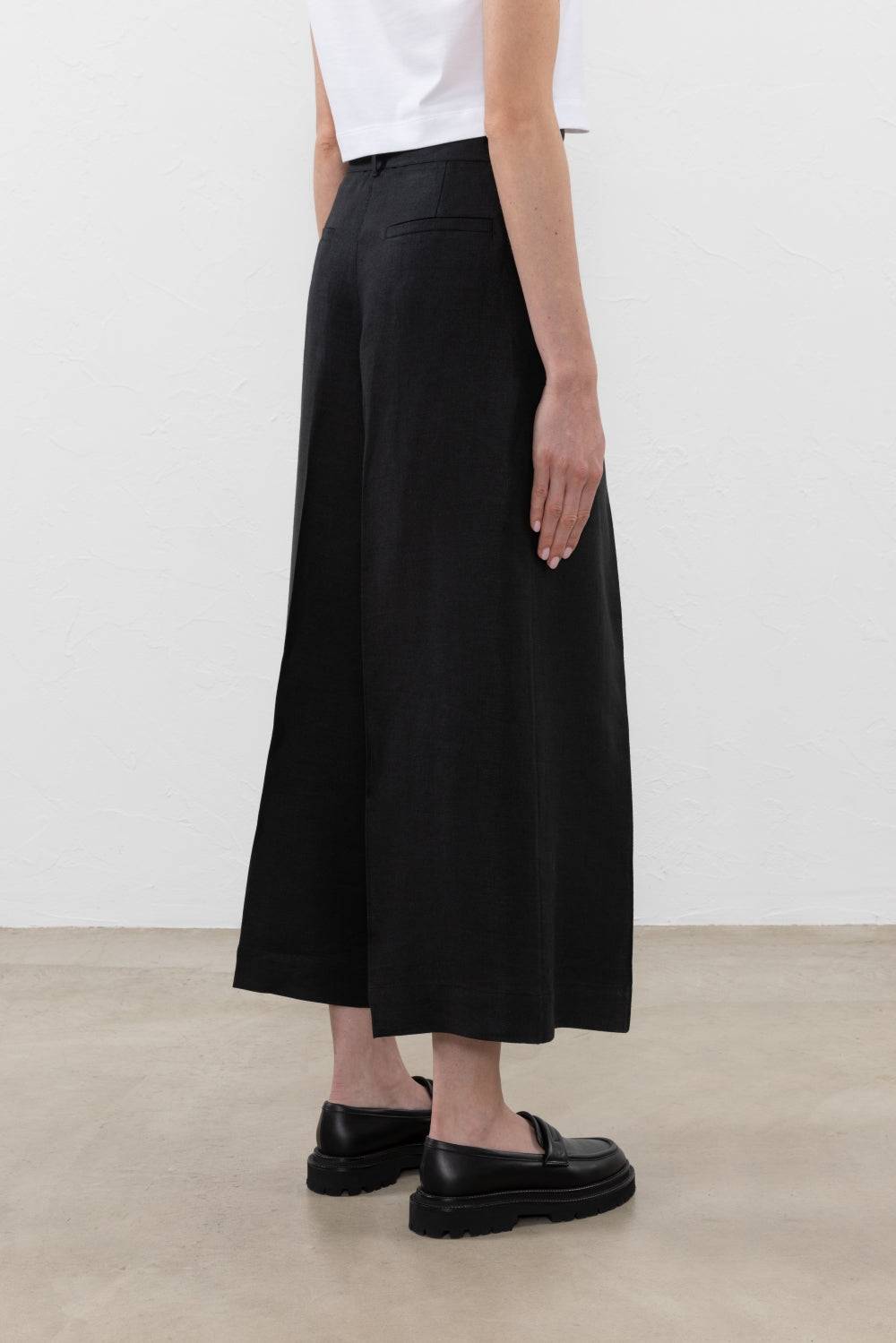 Peserico Pantalone in gabardina di puro lino Qualità Garantita