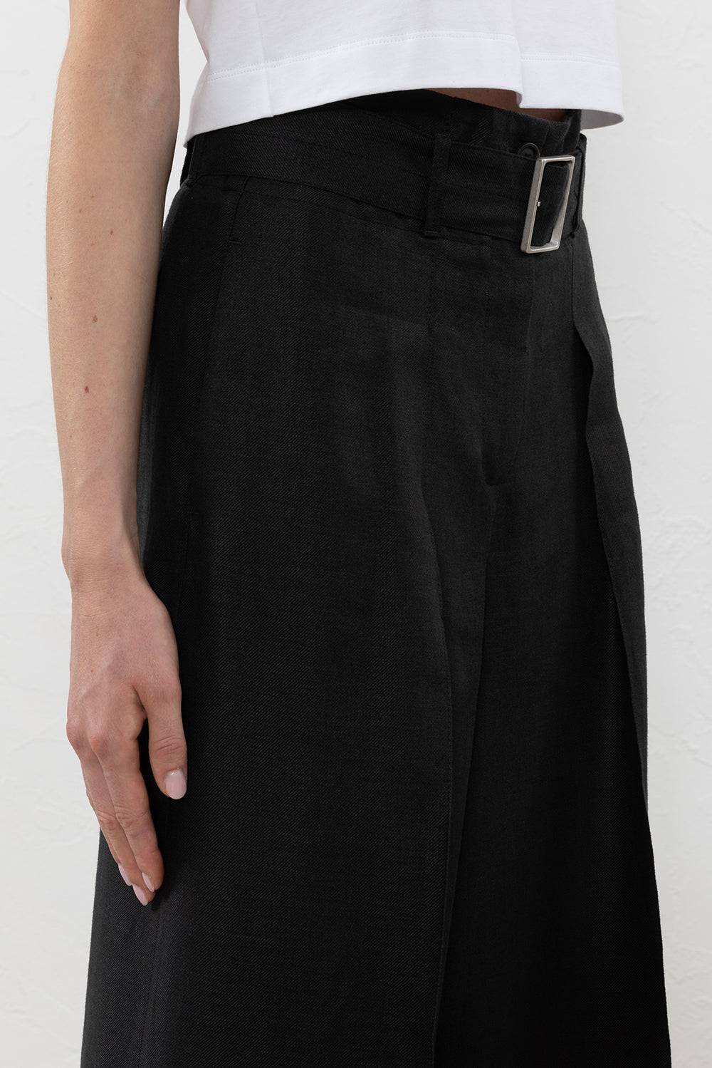 Peserico Pantalone in gabardina di puro lino Qualità Garantita
