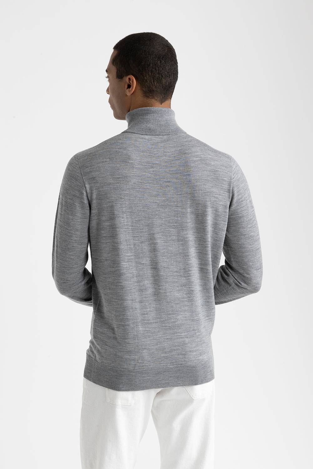 Peserico Maglia collo alto in pura lana vergine Prezzo Ridotto