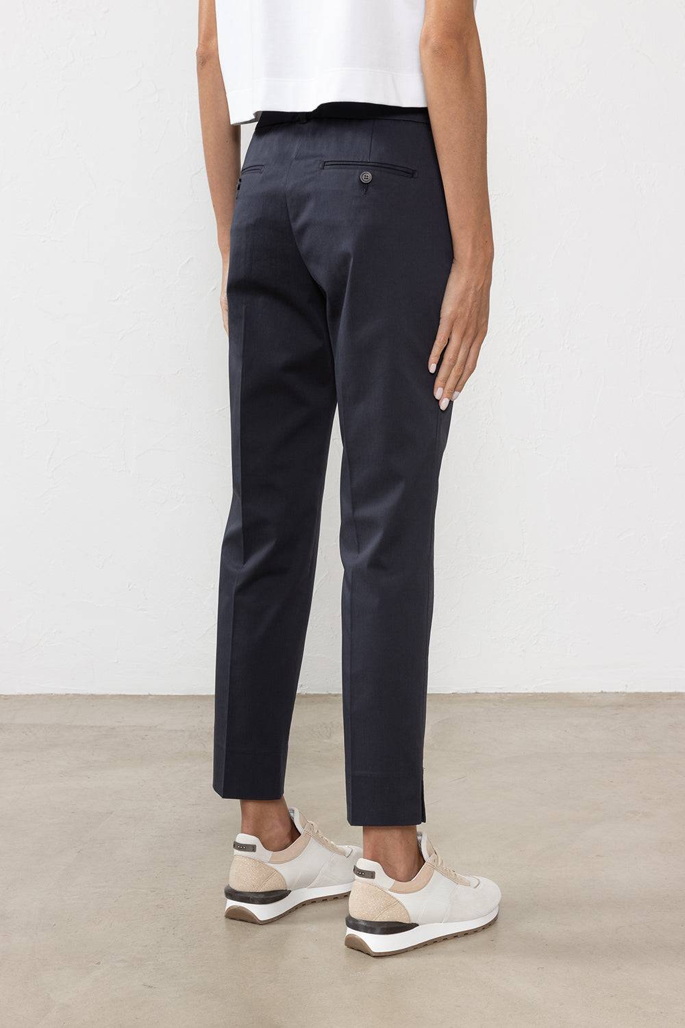 Peserico Pantalone a sigaretta in gabardina di cotone stretch Offerta temporanea