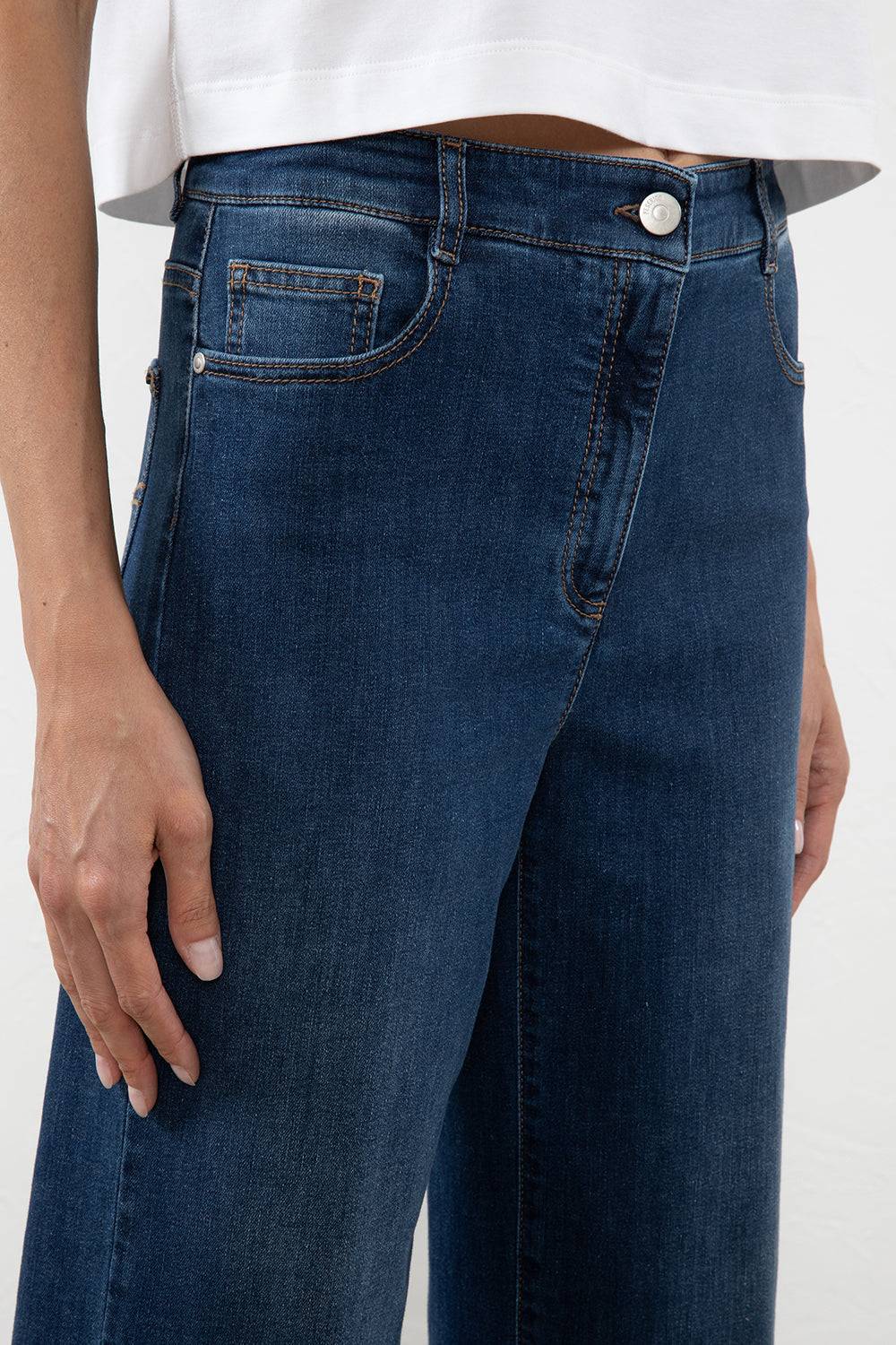 Peserico Denim in leggero cotone comfort Liquidazione