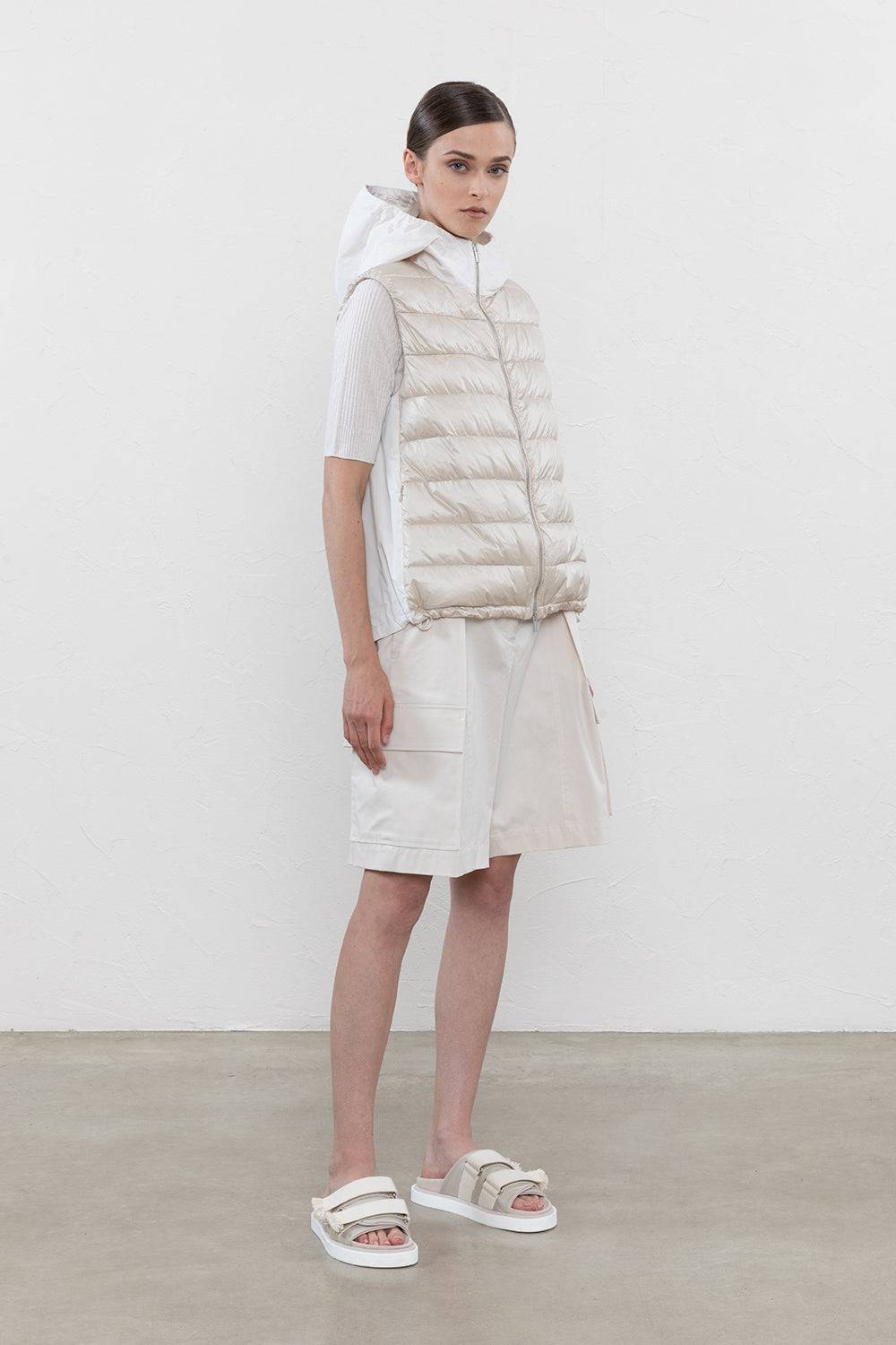 Peserico Gilet in piuma con cappuccio Ultimo giorno