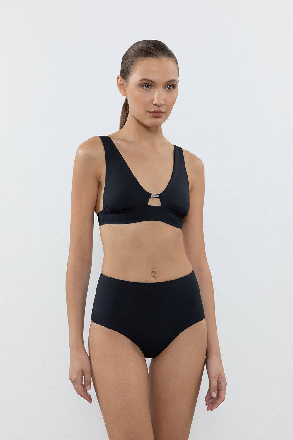 Peserico Costume con top a bralette e slip a vita alta In Linea