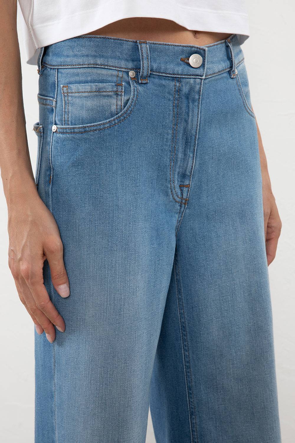 Peserico Pantalone denim 5 tasche in cotone stretch Offerta Pasqua