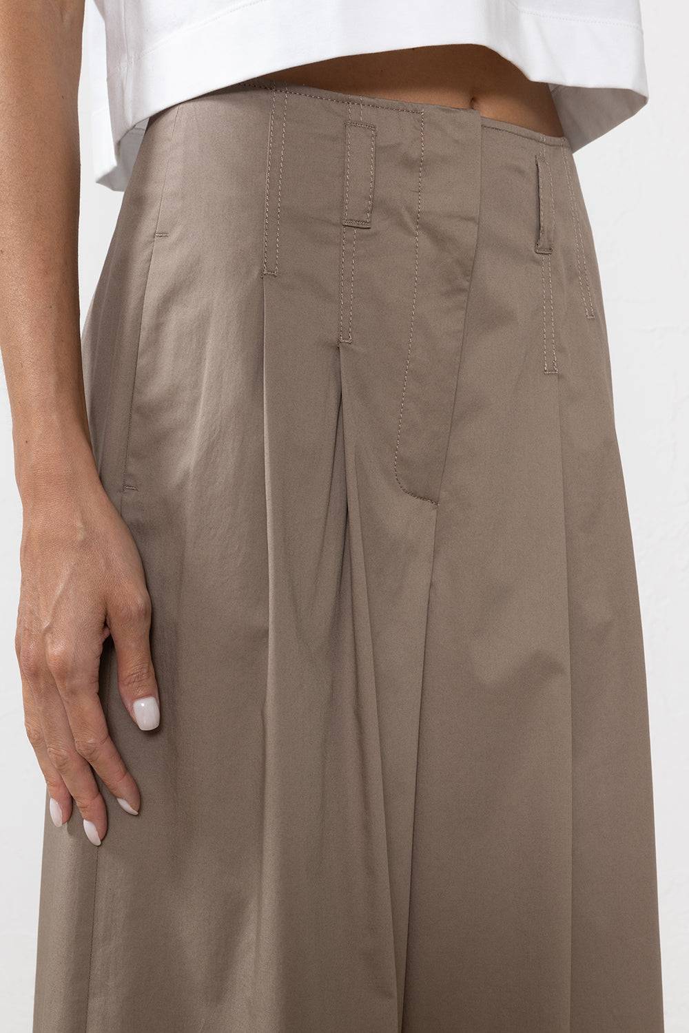 Peserico Pantalone in leggero raso di cotone stretch Offerte speciali