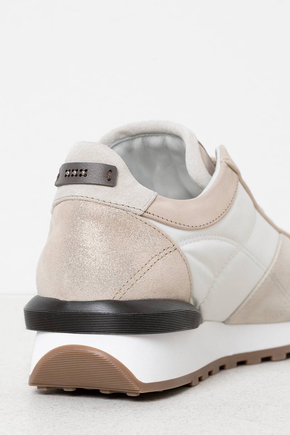 Peserico Sneaker in pelle nabuk, scamosciata e glitter Ritorno libero