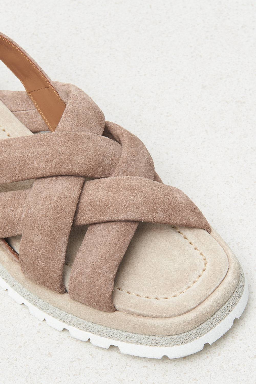 Peserico Sandalo slingback in pelle scamosciata Rilascio limitato