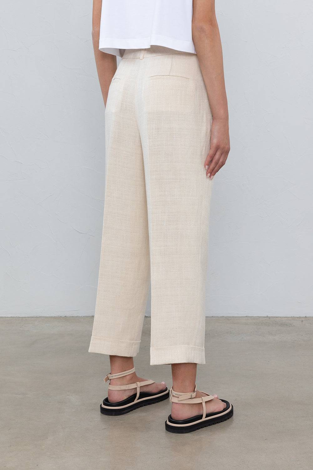 Peserico Pantalone dritto in stuoia di lino e viscosa Comprane uno, ottenene uno gratis