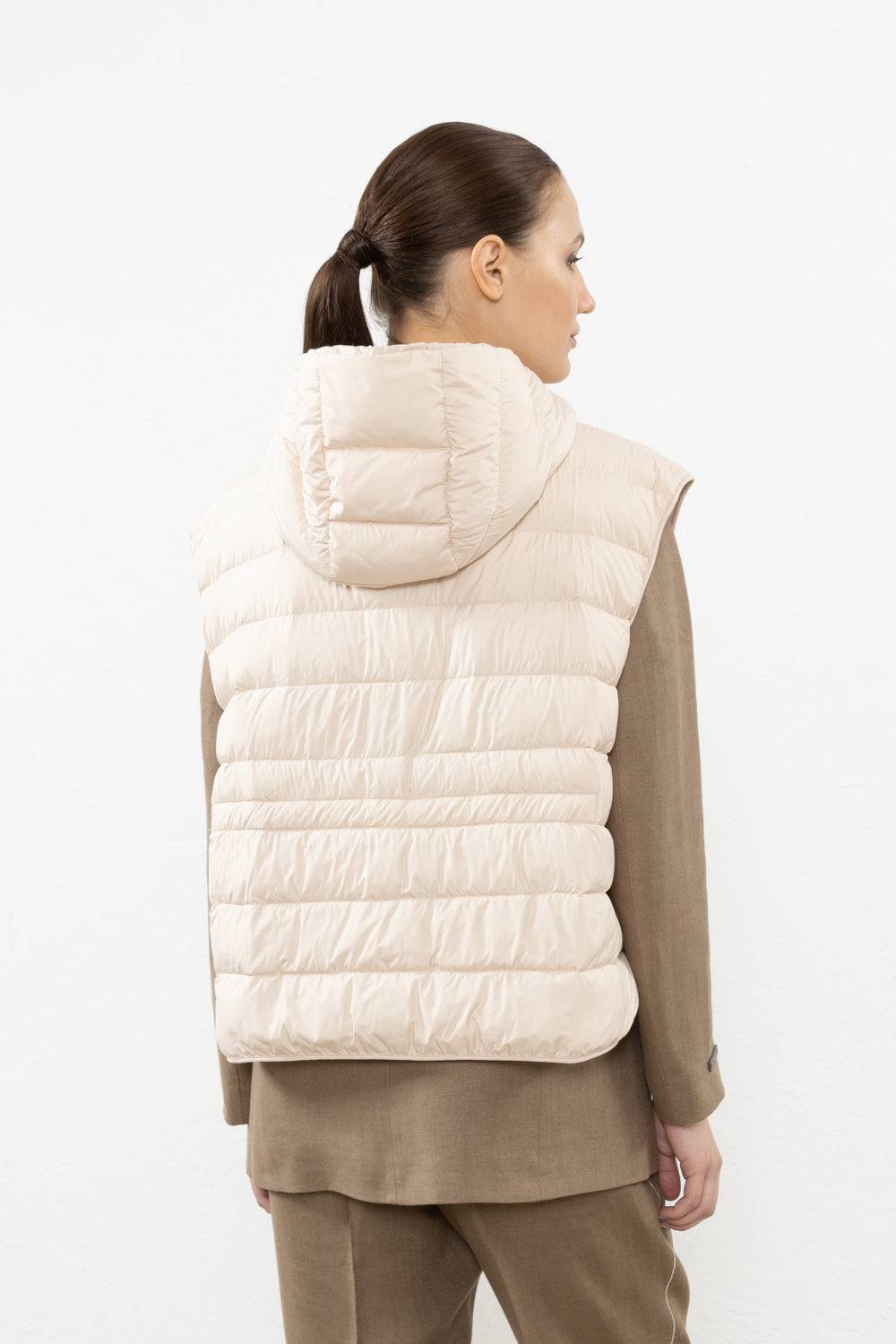 Peserico Gilet antigoccia in piuma Fino al 65% di sconto