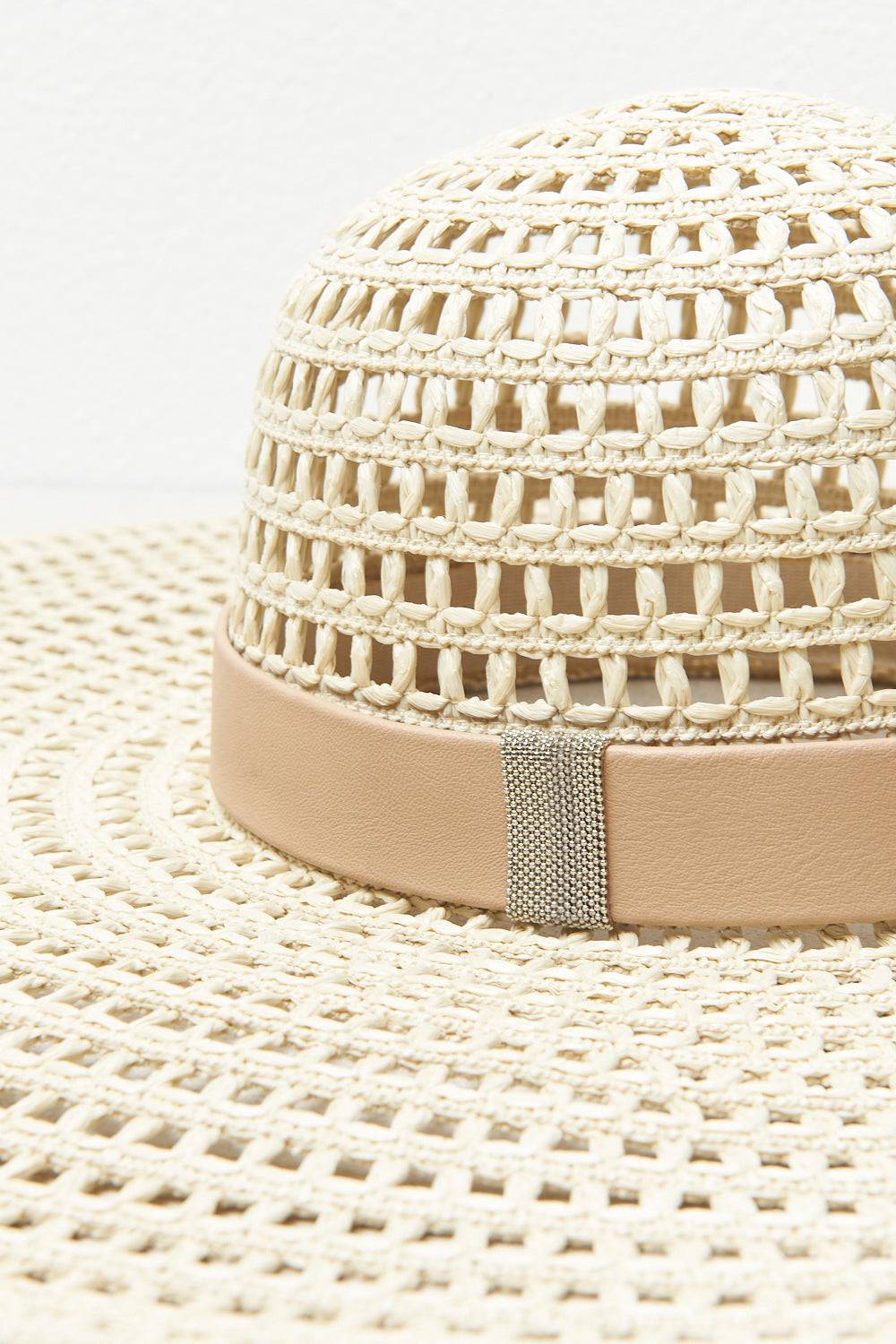 Peserico Cappello con intreccio a mano e cinturino in vera pelle Sconto di tempo limitato