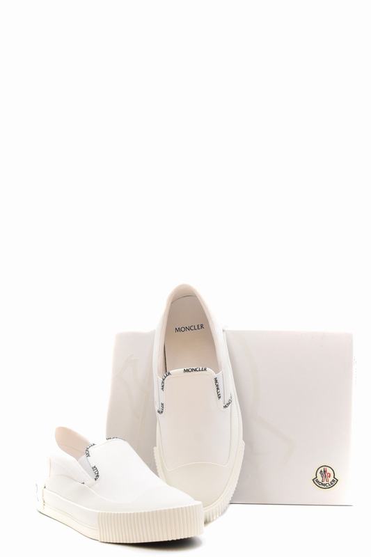 Moncler Sneakers Codice prodotto: 4B00010-M1511 001 Promozione Limitata