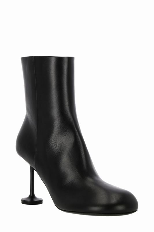 BALENCIAGA Stivali Codice prodotto: 701937 WBCR01000 Offerte