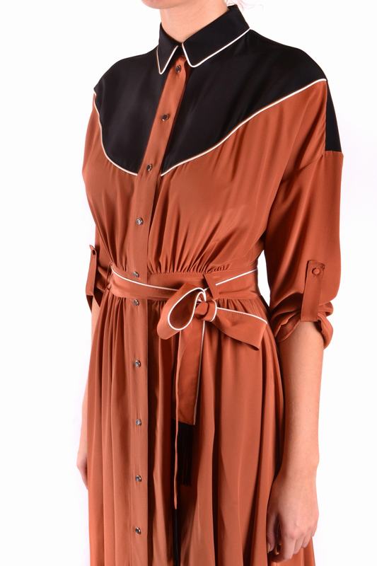 L.A L.A TEX Abiti Codice prodotto: 08222 284450 ITA Online