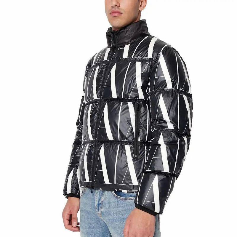 Armani Exchange Piumini Codice prodotto: NZBP8 ZNULZ 22AR Smaltimento dello stoccaggio