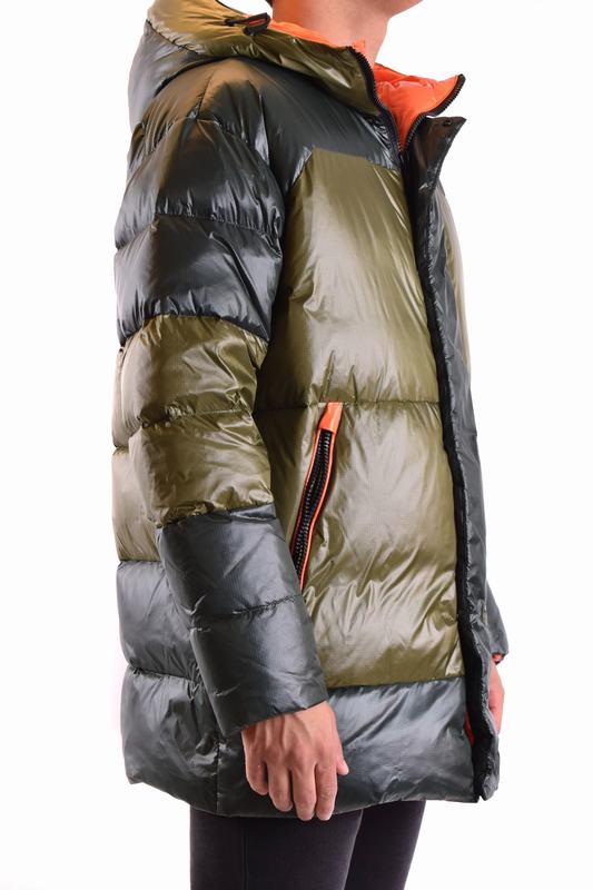 Peuterey Piumini Codice prodotto: PEU4367 01181371 616DV Offerte stagionali