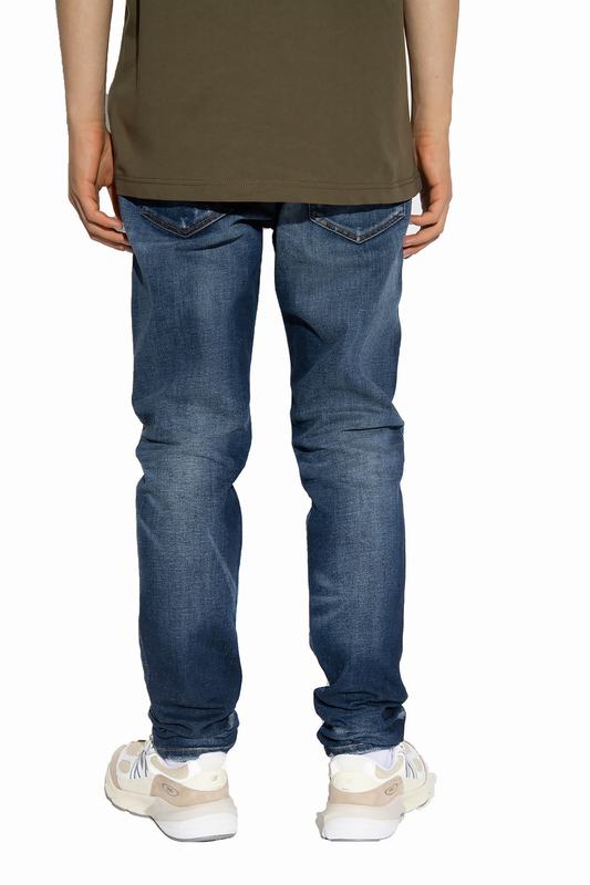 Diesel Jeans Codice prodotto: A03558-09G89-01 Convenienza