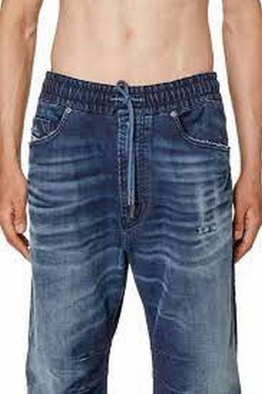 Diesel Jeans Codice prodotto: A9730-068FQ-01 Novità
