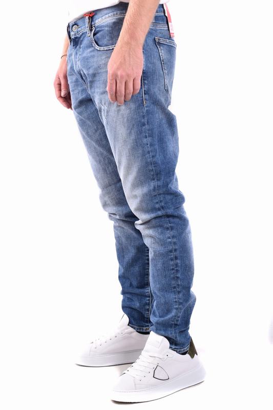 Diesel Jeans Codice prodotto: A03558 09G3201 Vendite Flash