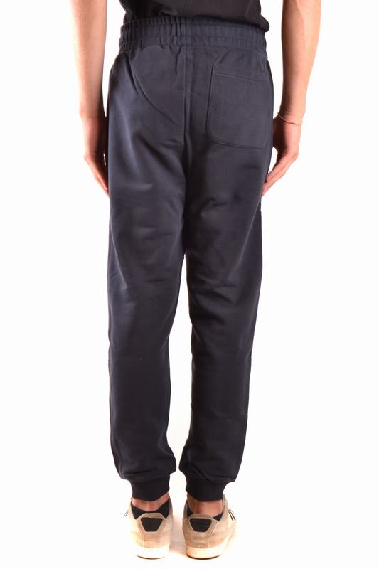 Moschino Tute Codice prodotto: Z A0721 0240 1001 Smaltimento dello stoccaggio