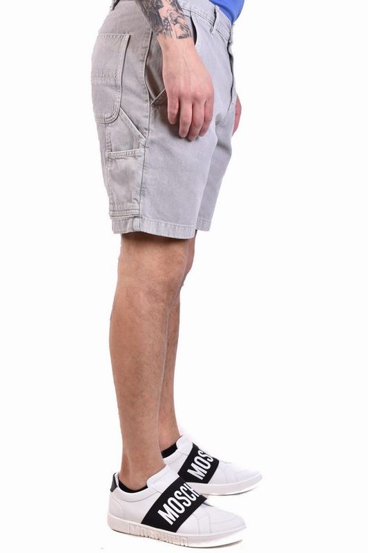 Moschino Bermuda Codice prodotto: A0354 20181486 Offerte esclusive