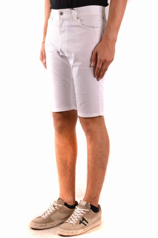 Moschino Bermuda Codice prodotto: Z A0346 0219 0001 Offerte speciali