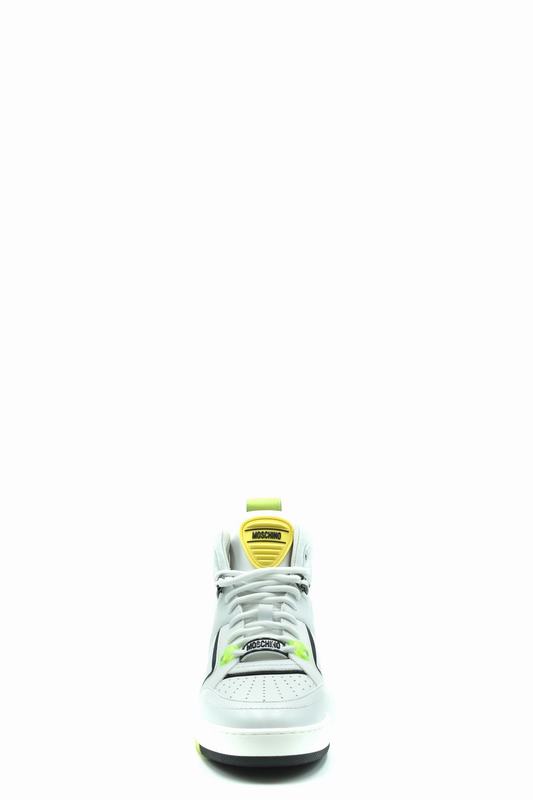 Moschino Sneakers Codice prodotto: MB15604G1G4110A G4110A Only for today