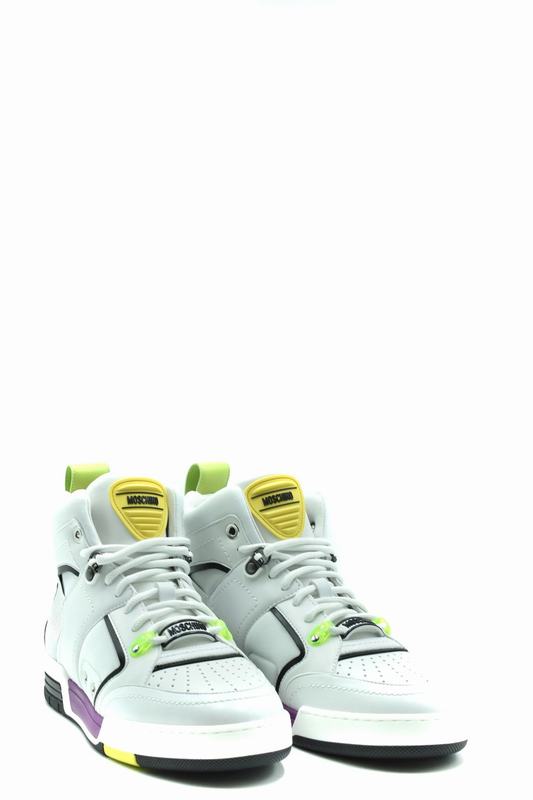 Moschino Sneakers Codice prodotto: MB15604G1G4110A G4110A Only for today