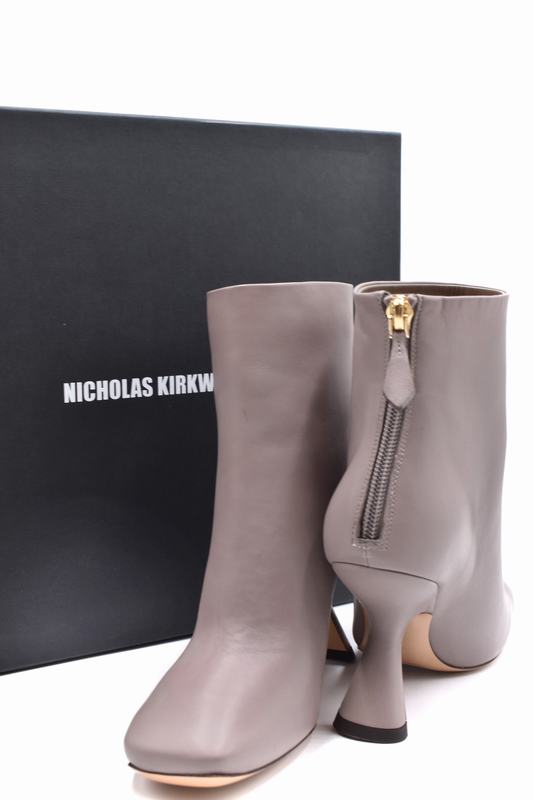 Nicholas Kirkwood Stivali Codice prodotto: 909B15NLS1-TAU Lightning offer