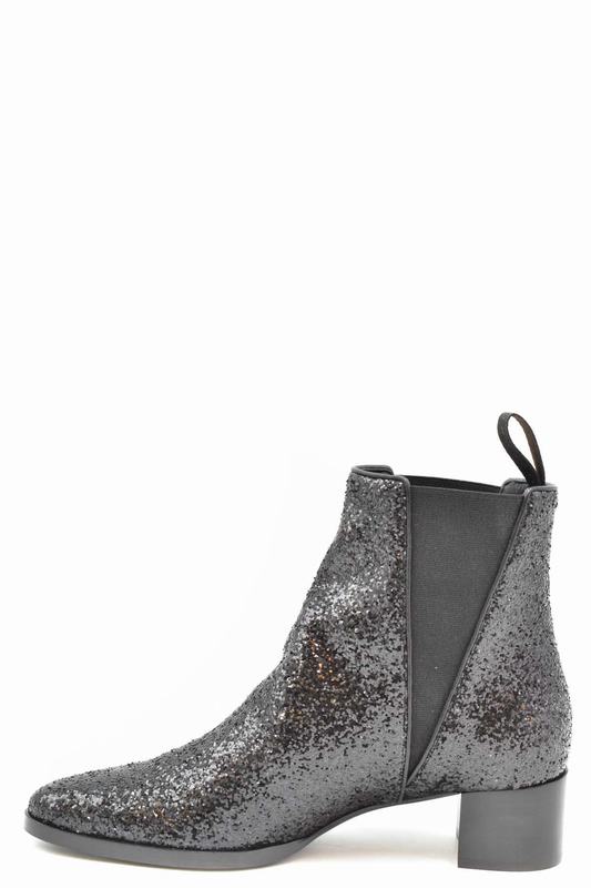 Giuseppe Zanotti Stivali Codice prodotto: I070007 Comprane uno, ottenene uno gratis