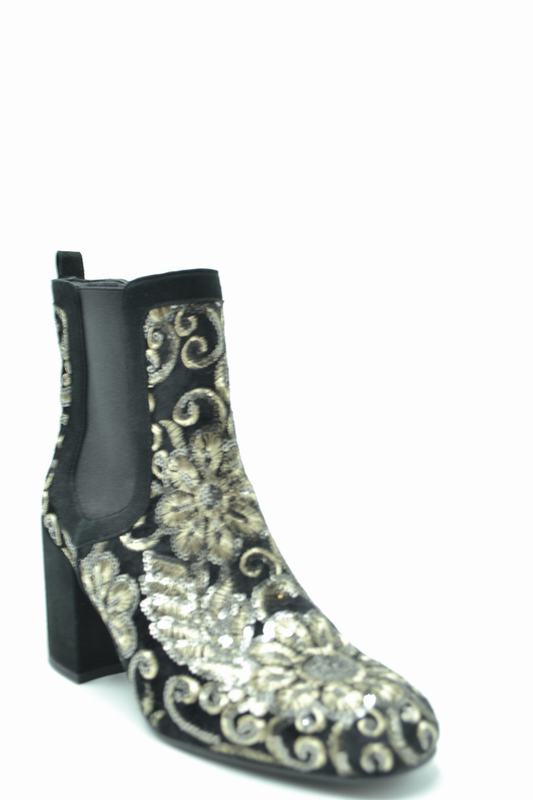 STUART WEITZMAN Stivali Codice prodotto: WL57813 Fino al 65% di sconto