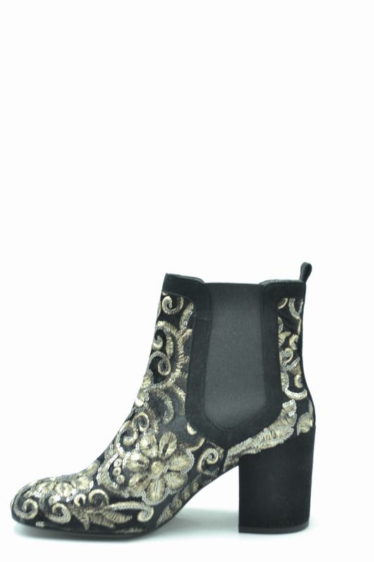 STUART WEITZMAN Stivali Codice prodotto: WL57813 Fino al 65% di sconto