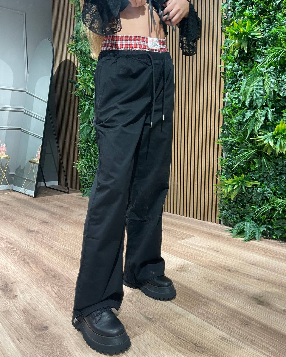 Lovely Sisters Pantalone cowboy nero Presa